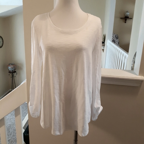 Chico's Tops - White Chico's Top M NWT